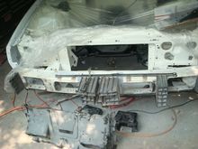 Laying out the cross rods and radiator ducting.