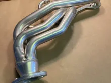 This style exhaust flange will not work with Dyno Don's replacement Edelbrock Y-pipes.