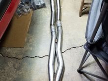 An over all pic of the x-pipe and over the axle pipes  with the slip joints. 
