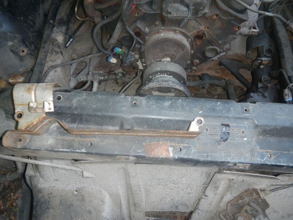Passenger heat shield removed. Also pulled the crank pulley while I was in there.
