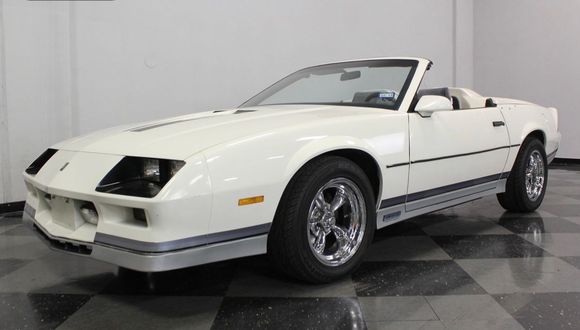 “1985 Limited Edition Z28 Chevy Camaro with the Daytona kit”. After the 1985 Z28 Chevy Camaros left the factory & arrived at the dealerships, the dealerships had them sent out and the Dayton after market kit installed in them and had them listed as a limited edition. They convertible soft tops & 2 seaters.