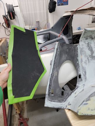 Adjusting PS sail panel fitment