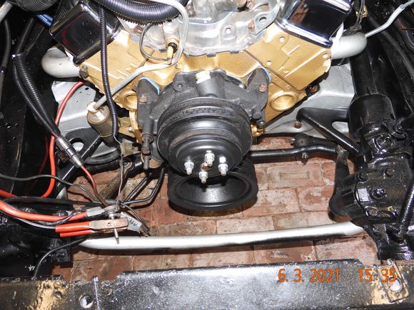 And water pump pulley