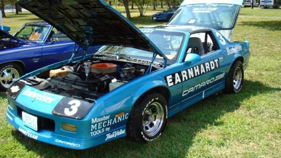 At Midwest Camaro Fest