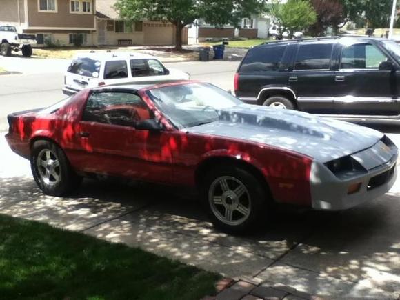 285/60 16s rear. BIG TIRES.