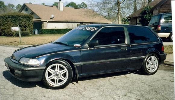 '90 Civic "all 'bout speed"