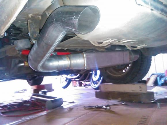 mufflex 3.5 race exhaust with 6000 series spintech. getting it mounted right there