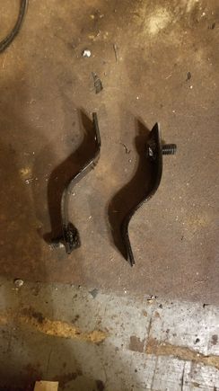 Also made these for the shift bracket on the transfer case. Makes up for the body lift and the trans being pushed back from original location. Just 1 1/2" flat kind of dead eyed the bend to give the difference in elevation I wanted. Checked fitment then drilled two holes in each. One end I dropped in a bolt then welded the head just to make it easier when bolting the shift bracket to it.