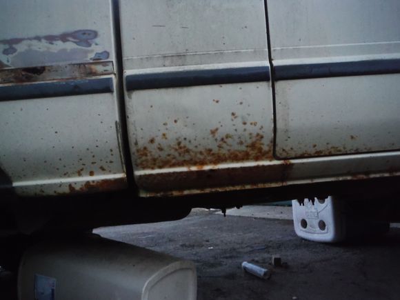 needs cab corners replaced.