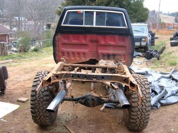 previous owned thought that choping at the frame with a tourch was a good way to fix it. wat ever was wrong with it