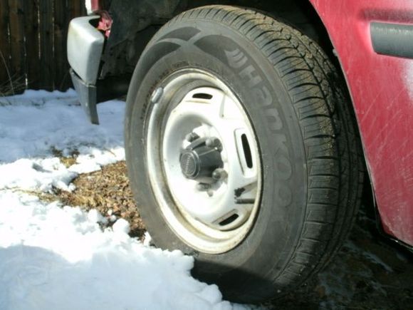 600xStock rim paint good mostly

Just ignore that bit flaked off there.
