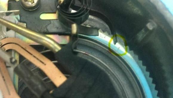 Mark indicating where the spring tension was originally on the Supra / Cressidia AFM