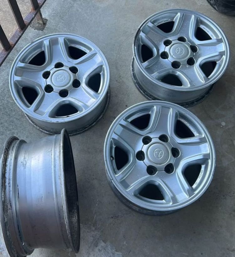 16� 3rd Gen 4Runner wheels
