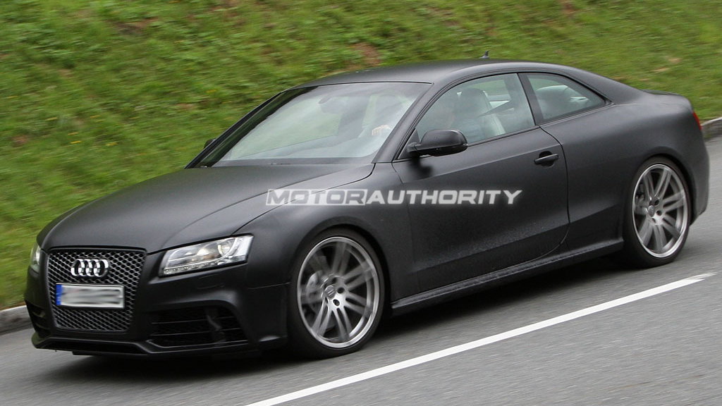 Audi RS5 Spy Shots: Testing in the Alps
