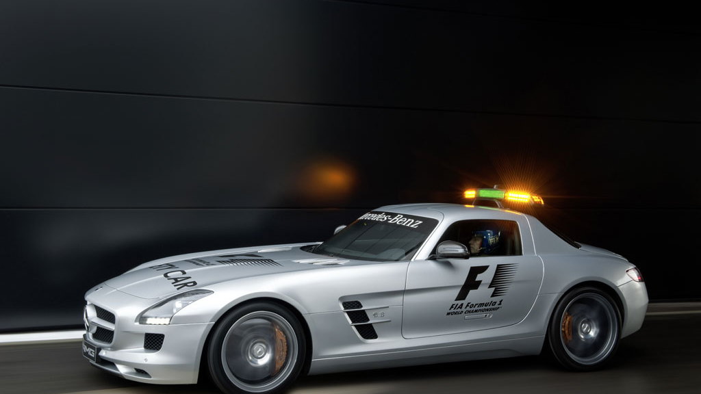 2010 Mercedes-Benz SLS AMG Official F1 Safety Car