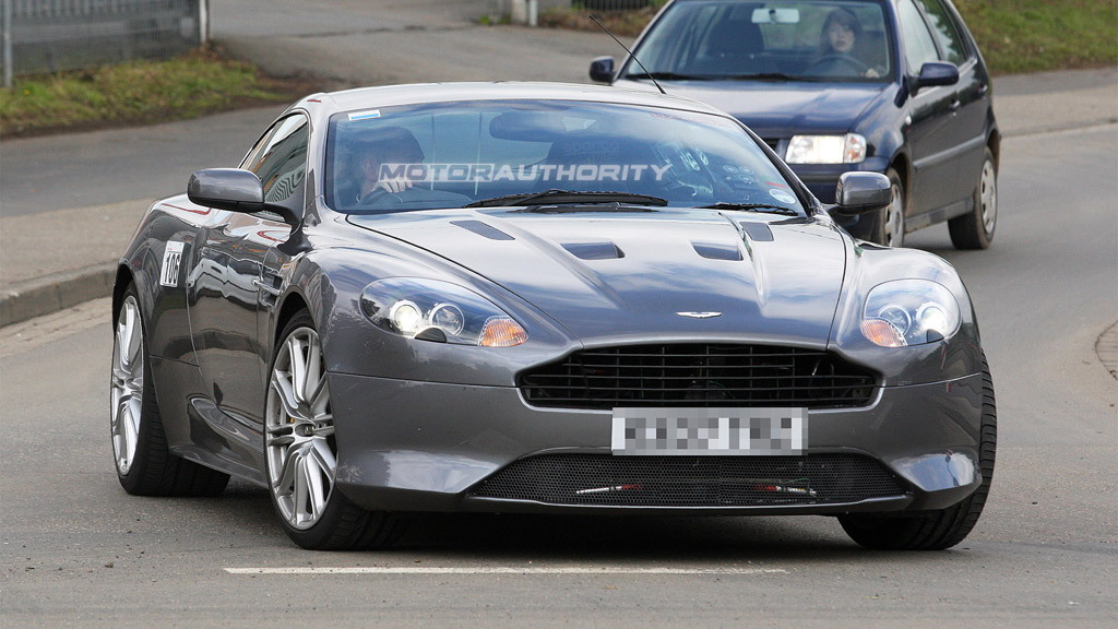 2011 Aston Martin DB9 facelift spy shots