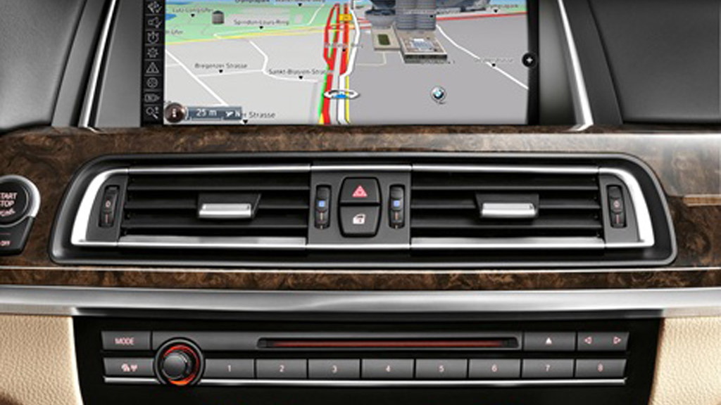 New BMW and Harman infotainment system presented at 2013 CES