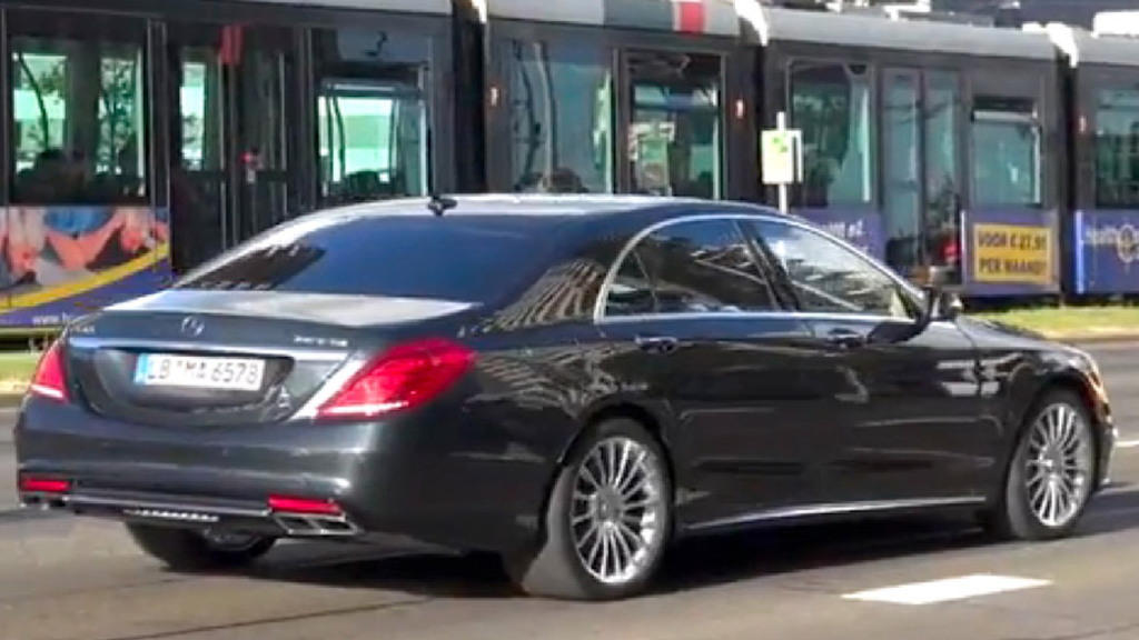 2014 Mercedes-Benz S65 AMG spotted during photo shoot