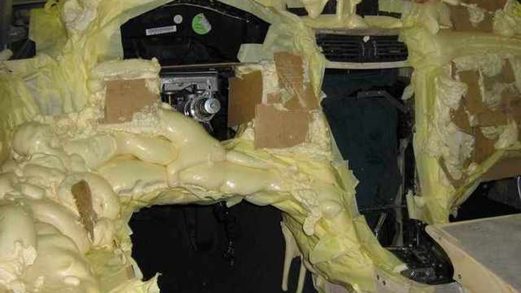 Lithuanian foam car - Image via Reddit user Geeky