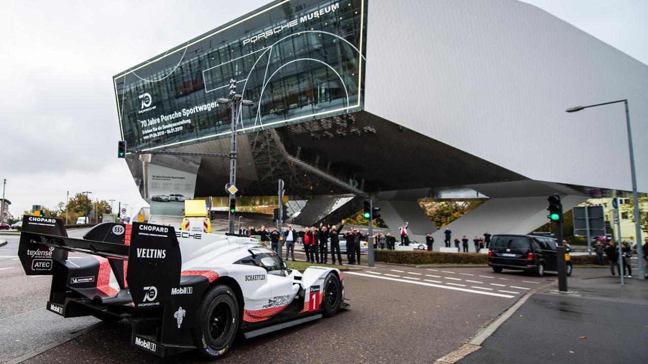 The Porsche 919 Evo is driven on public roads on its way to the Porsche Museum
