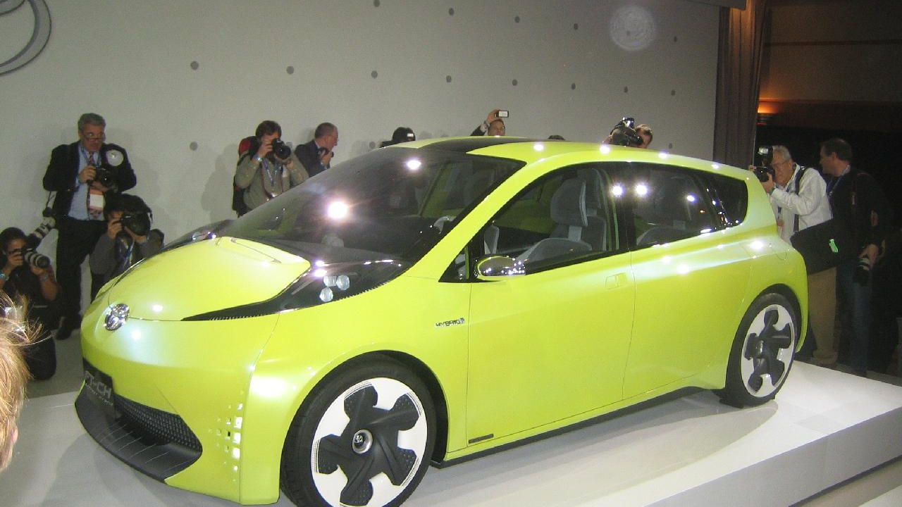Toyota FT-CH hybrid concept car, 2010 Detroit Auto Show