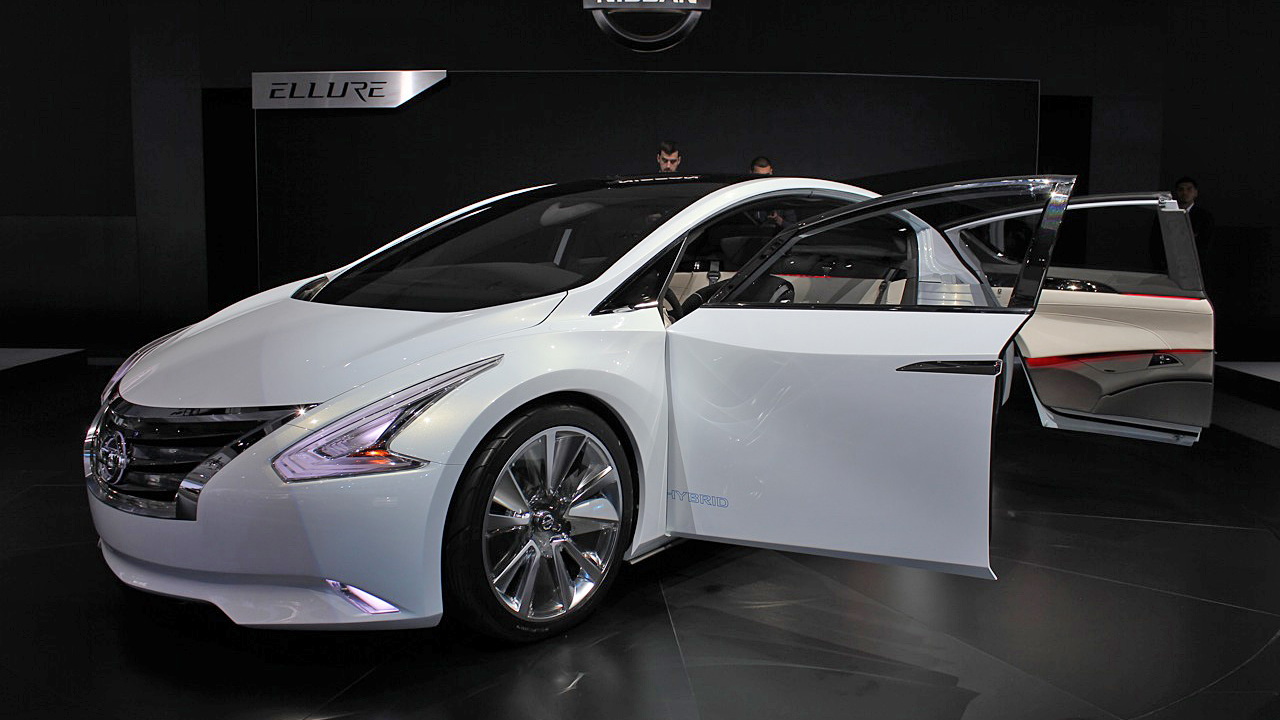 2010 Nissan Ellure Concept