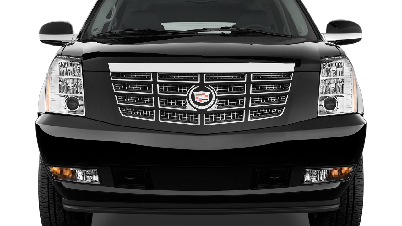 2012 Cadillac Escalade ESV 2WD 4-door Base Front Exterior View
