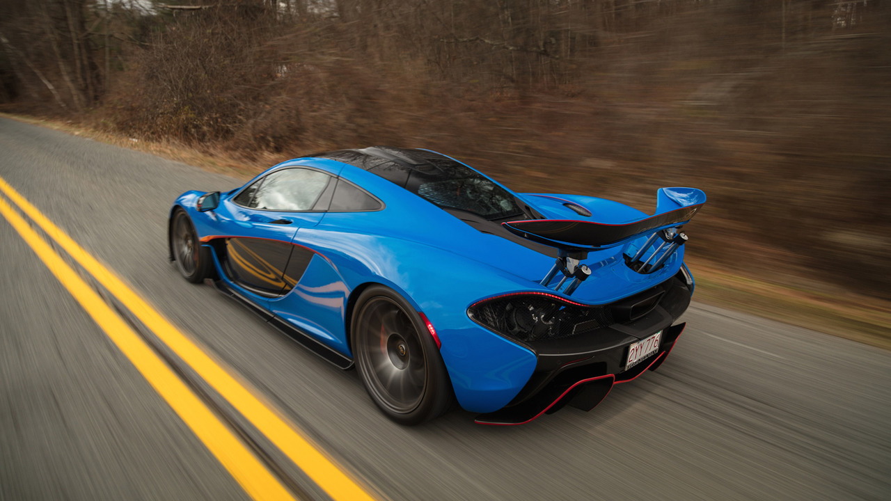 McLaren P1 auctioned off at the Amelia Island Concours