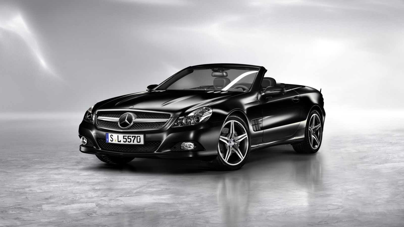 Mercedes-Benz SLK Grand Edition and SL Night Edition