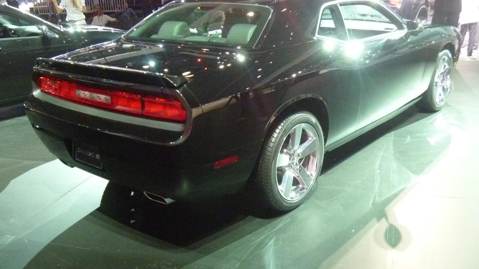 2011 Dodge Challenger SE