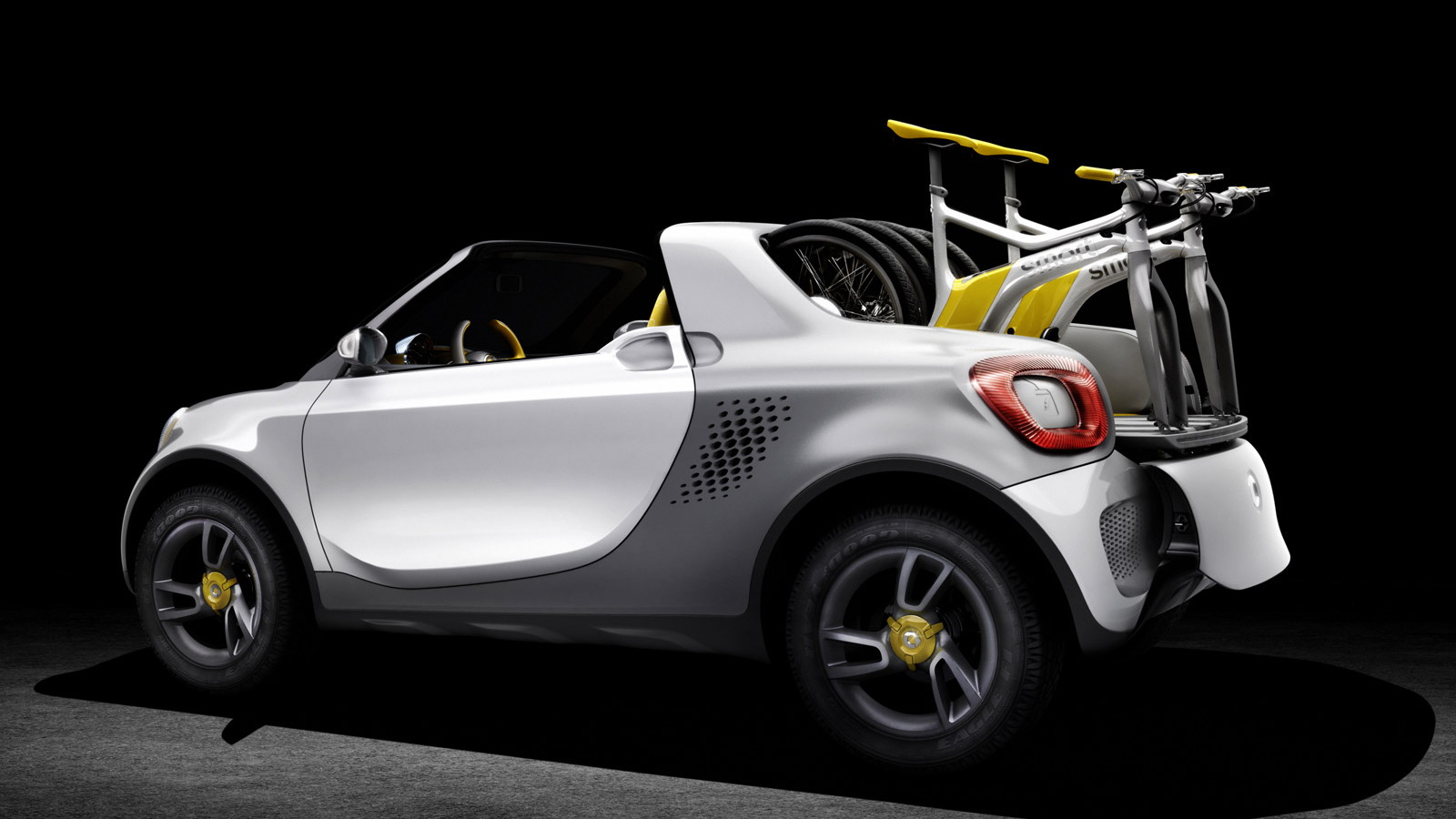 2012 Smart For-Us electric urban pickup concept 