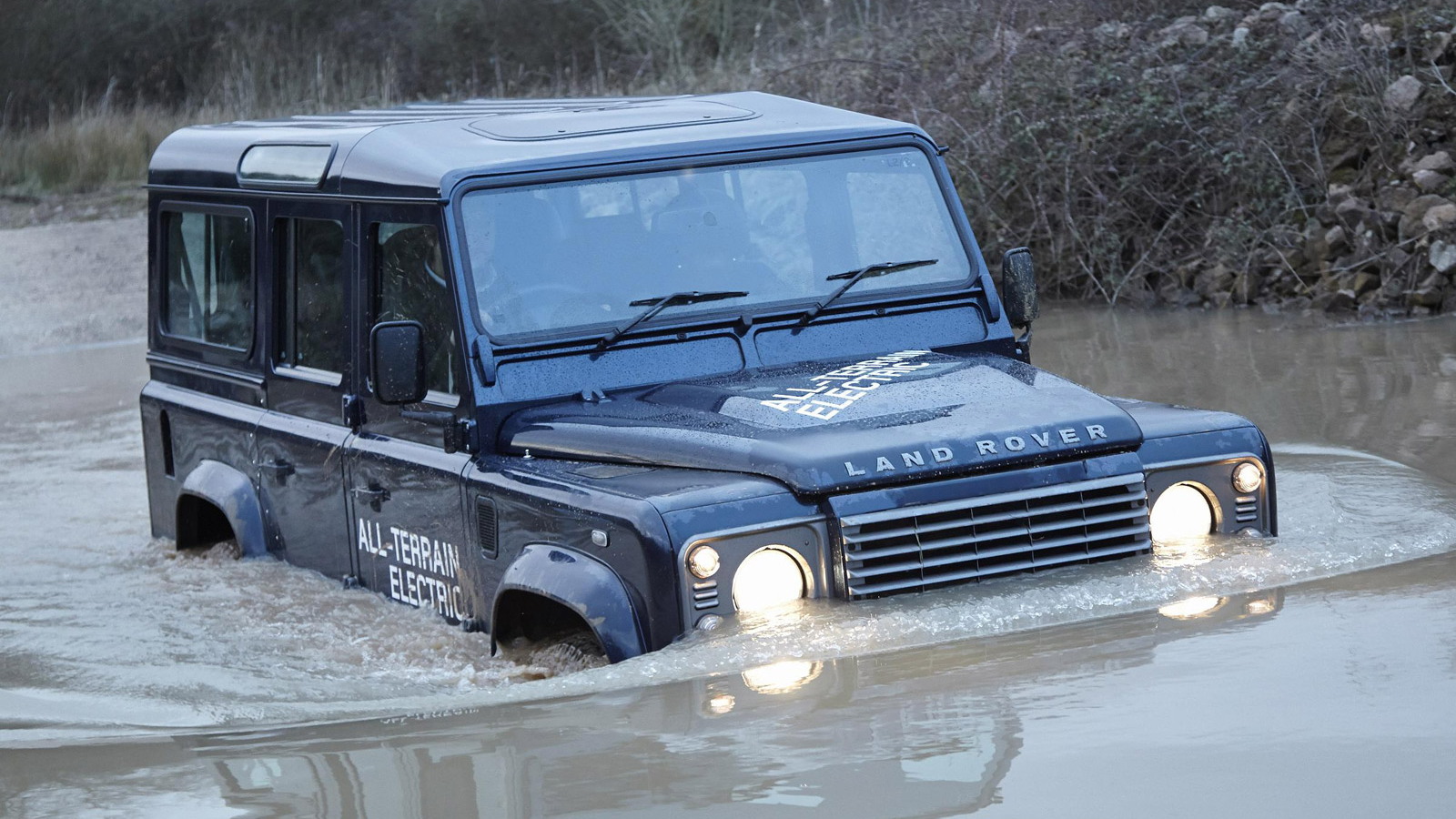 2013 Land Rover Defender All-Terrain Electric
