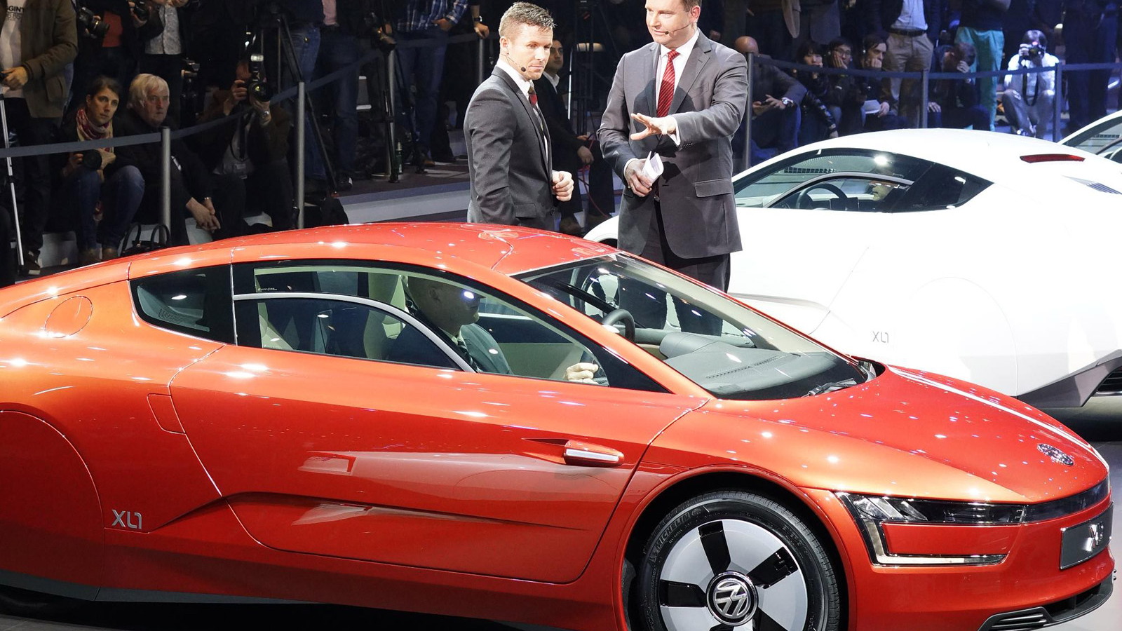 2014 Volkswagen XL1, 2013 Geneva Motor Show