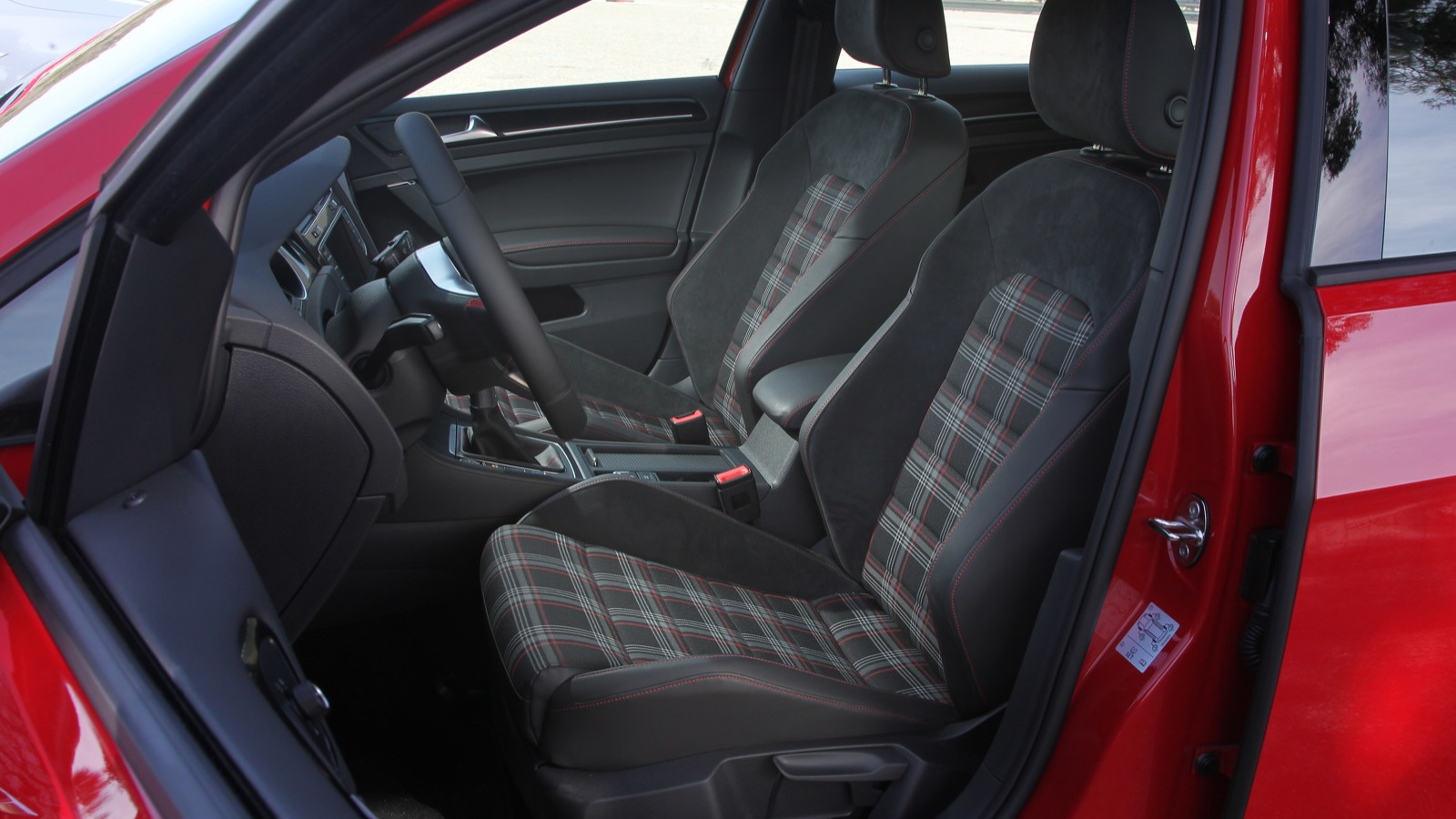 2015 Volkswagen GTI (Euro spec)