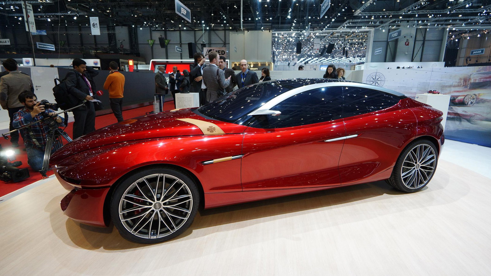 Alfa Romeo Gloria concept, 2013 Geneva Motor Show