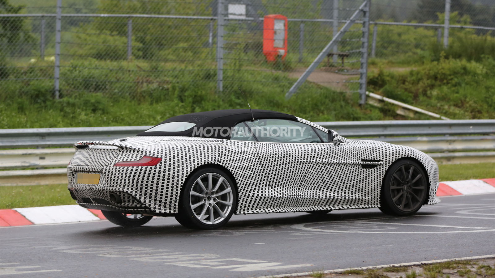 2014 Aston Martin Vanquish Volante spy shots