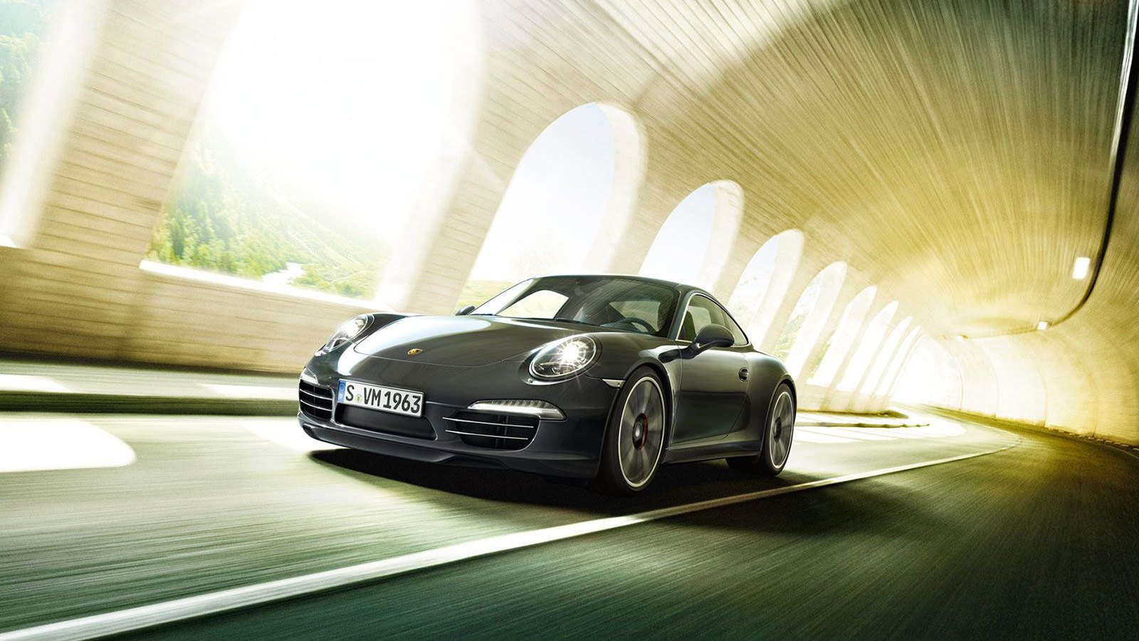 Красивые машины для девушек. Девушка и спорткар. Элитные автомобили. Ferrari f40 cabriolet. Красивые девушки и автомобили.