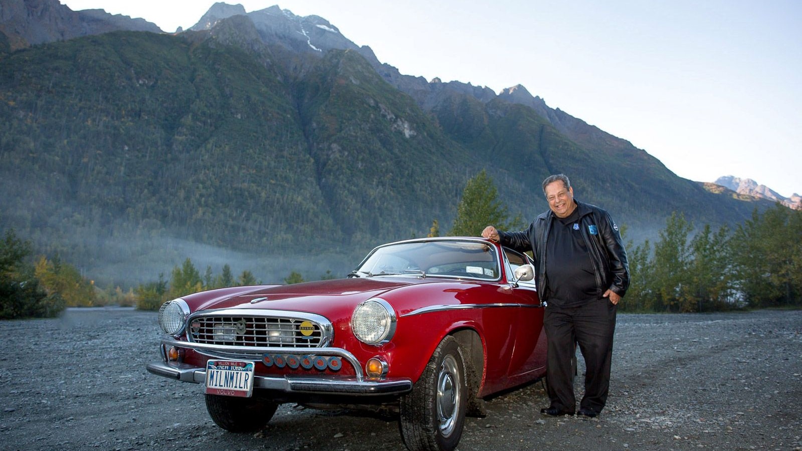 Irv Gordon and his 1966 Volvo 1800S with 3 million miles on the clock