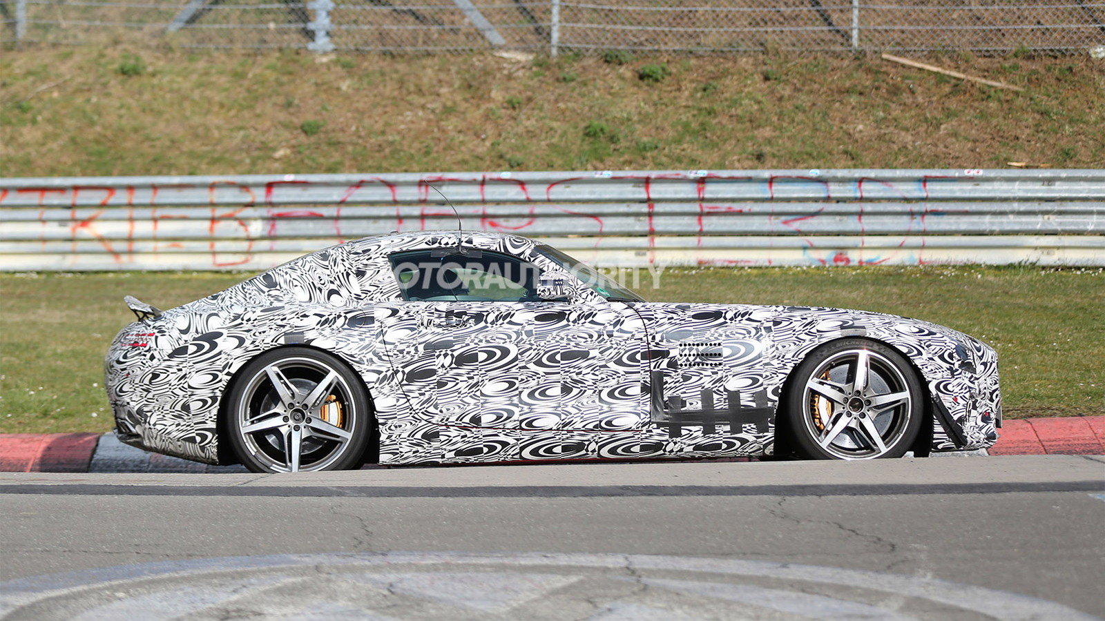 2016 Mercedes-AMG GT spy shots
