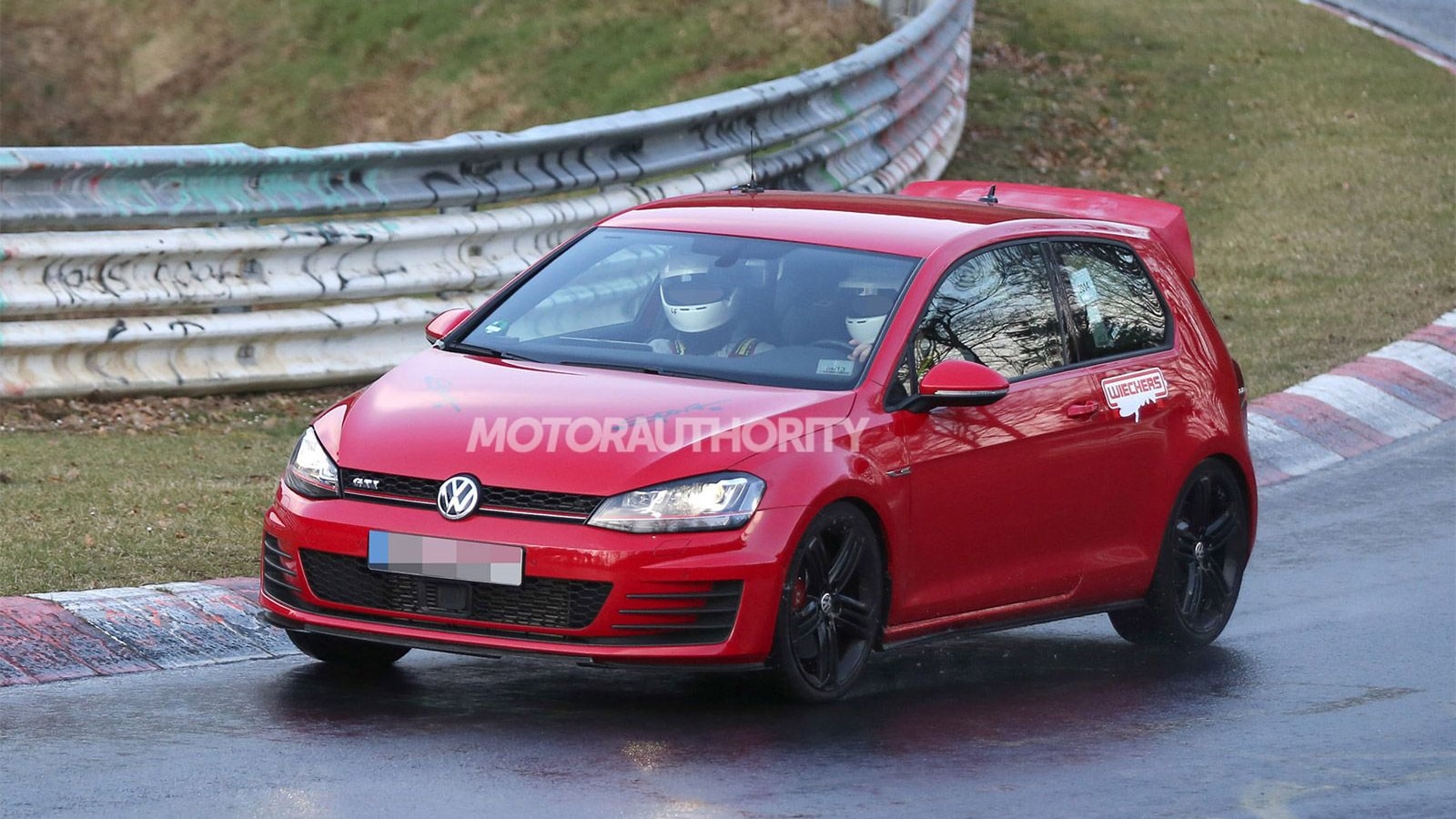 2015 Volkswagen Golf GTI 'Club Sport' spy shots
