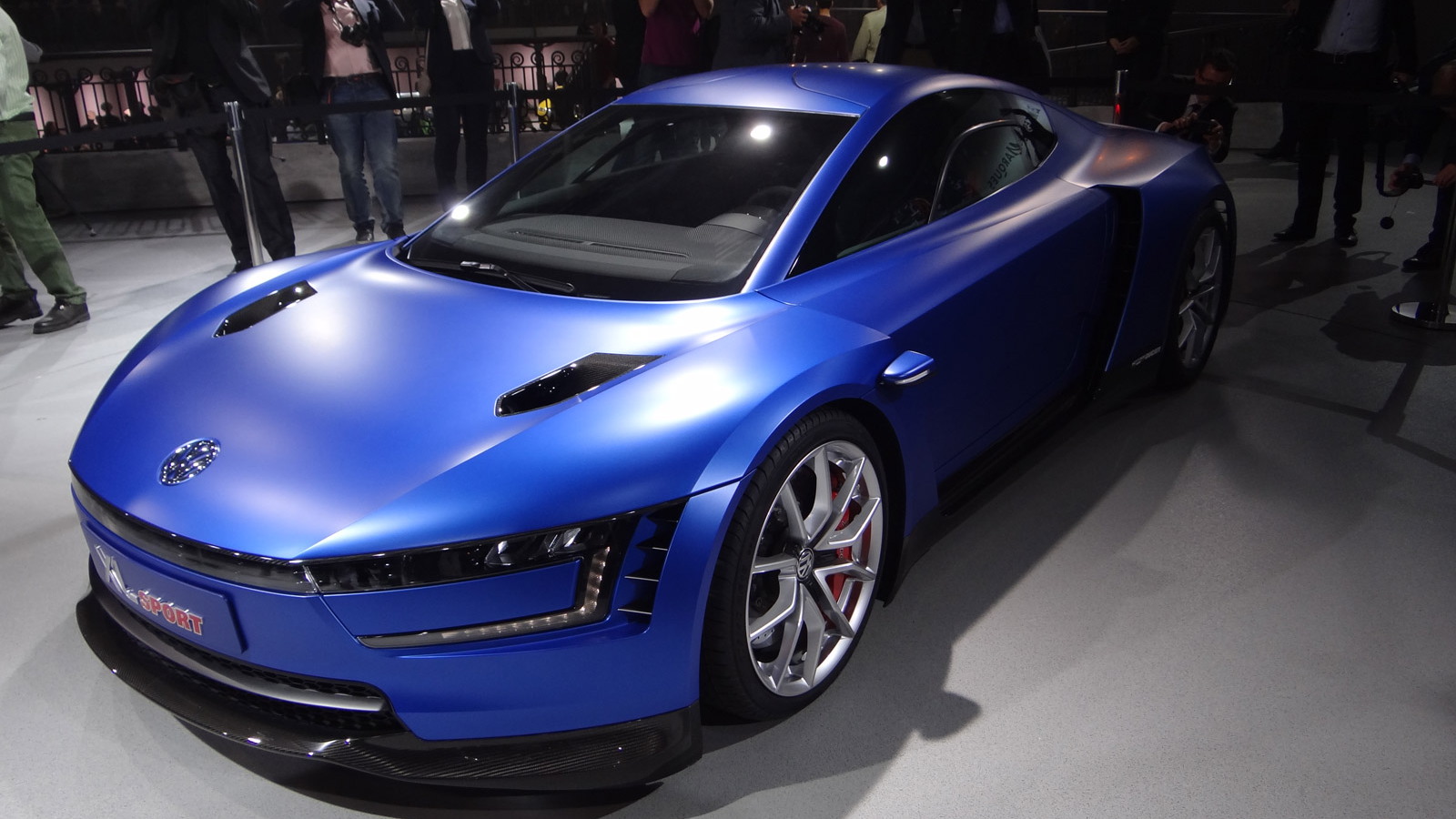 Volkswagen XL Sport concept, 2014 Paris Auto Show