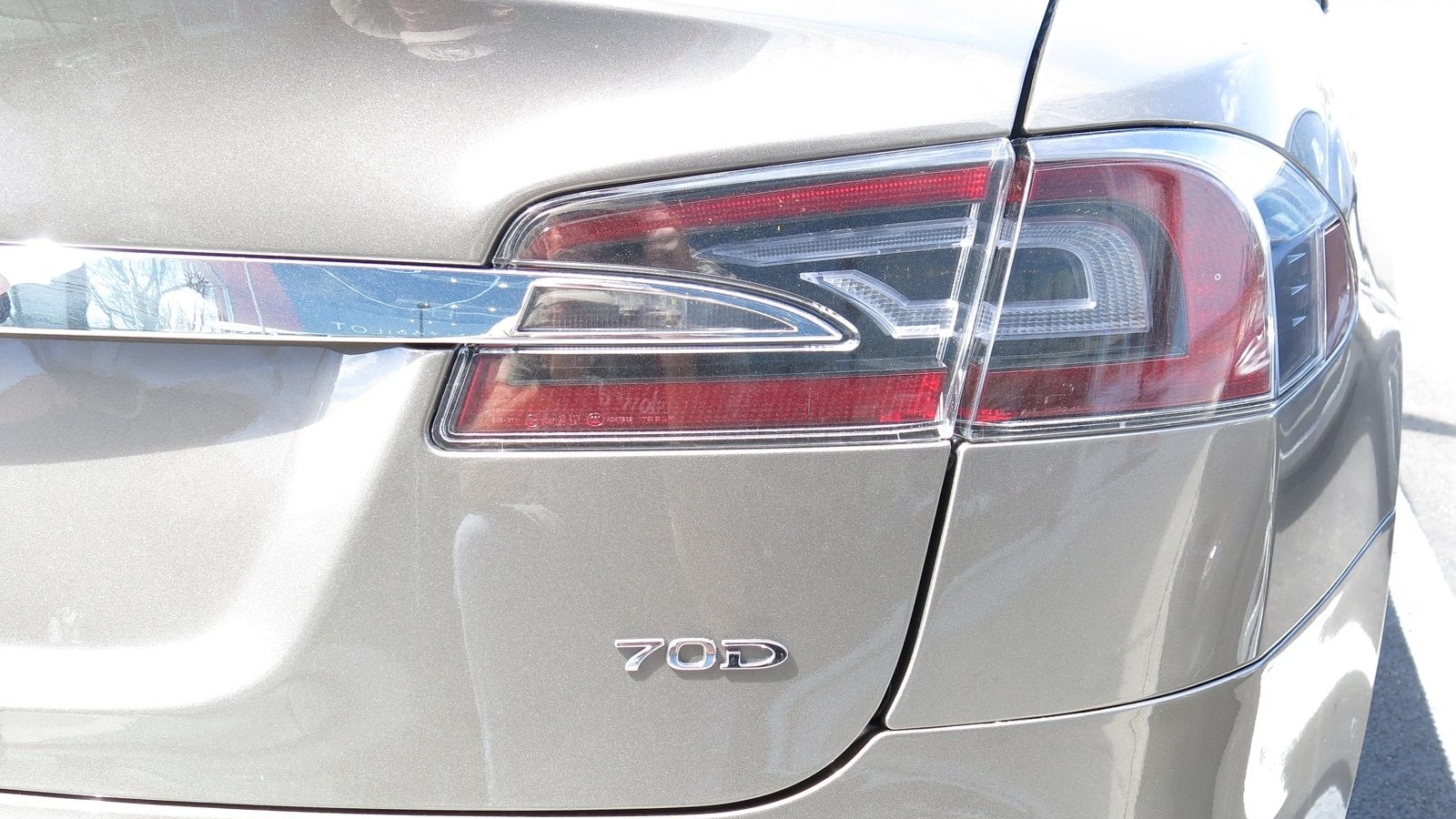 2015 Tesla Model S 70D, Apr 2015  [photo: David Noland]