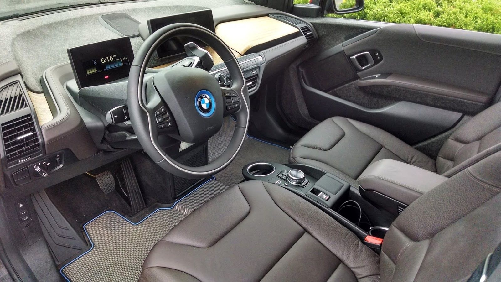 2014 BMW i3 REx range-extended electric car at 3 years   [photo: owner Tom Moloughney]