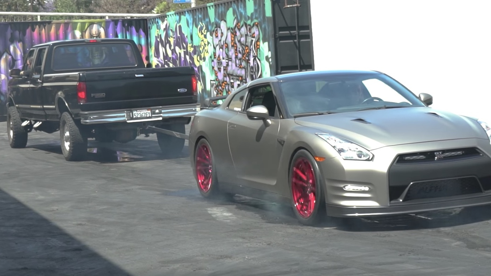 How Do You Do A 4 Wheel Burnout In An 800 Hp Gt R Chain It To A Truck