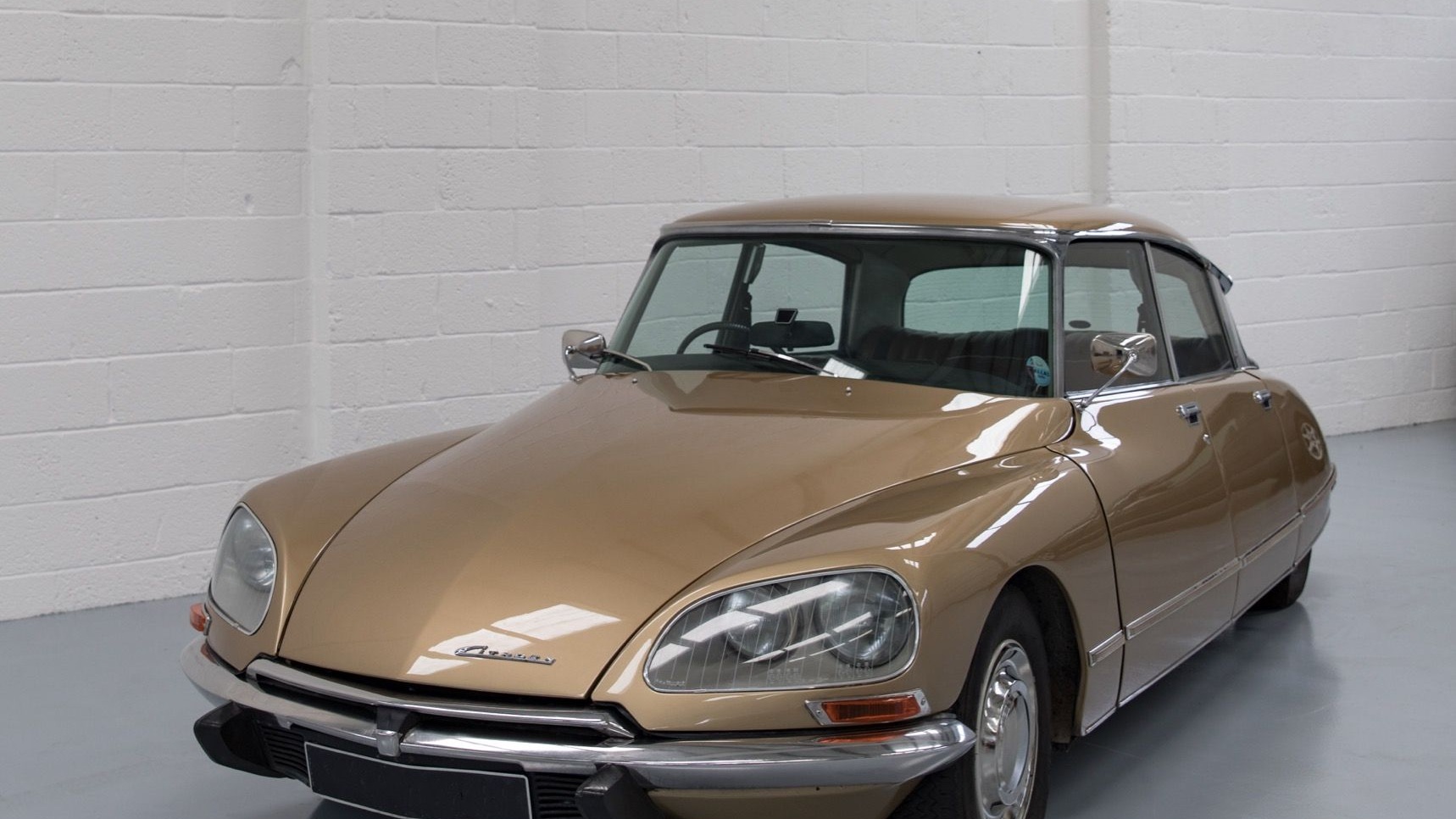 Electrogenic 1971 Citro&euml;n DS EV conversion