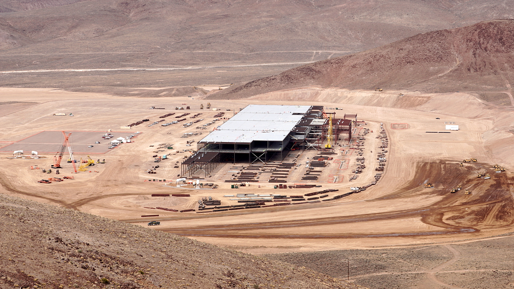 Tesla battery gigafactory site, Reno, Nevada, Feb 25, 2015  [photo: CC BY-NC-SA 4.0 Bob Tregilus]
