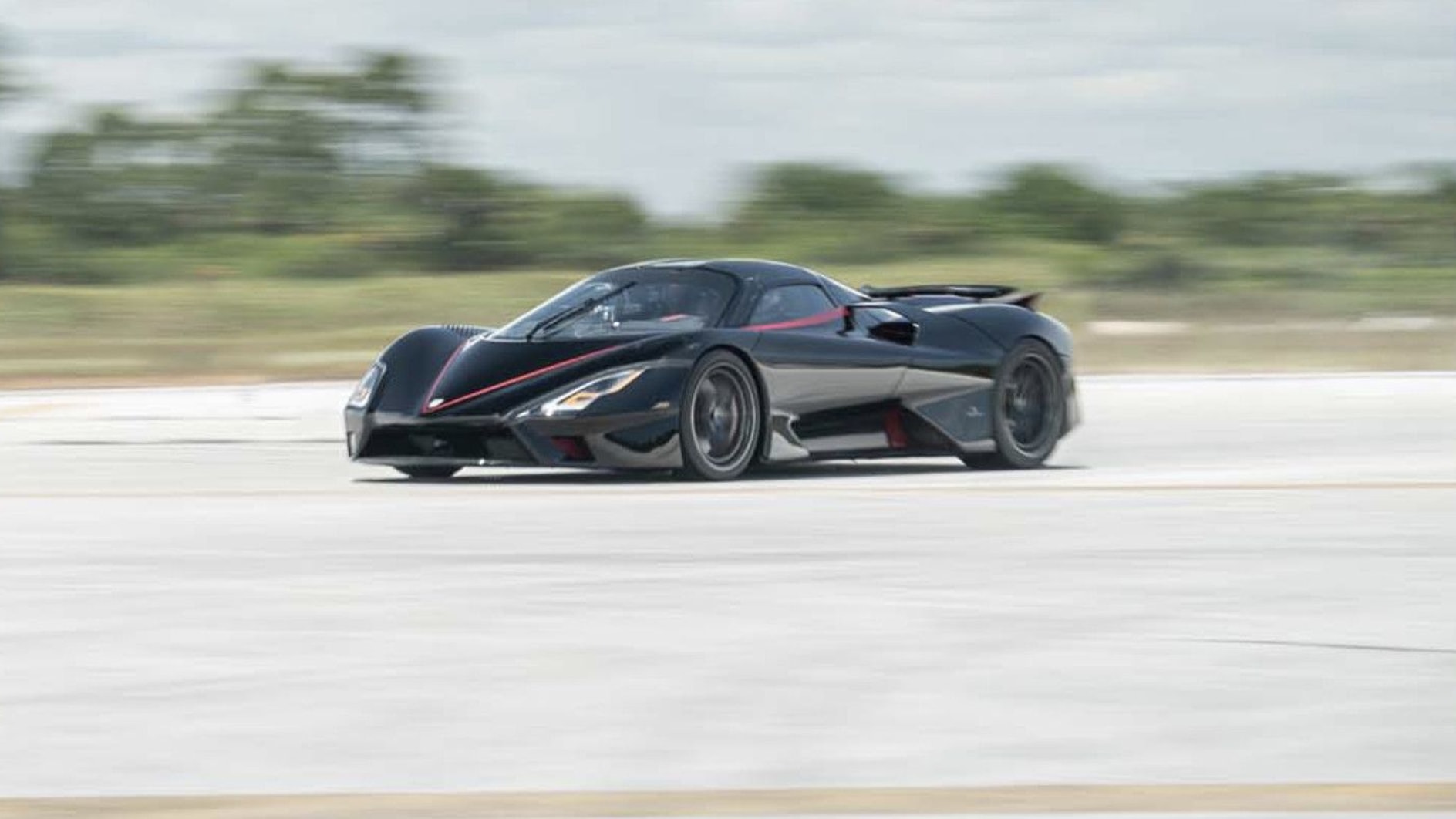 2021 SSC Tuatara hits 295 mph during speed record attempt, May 2022