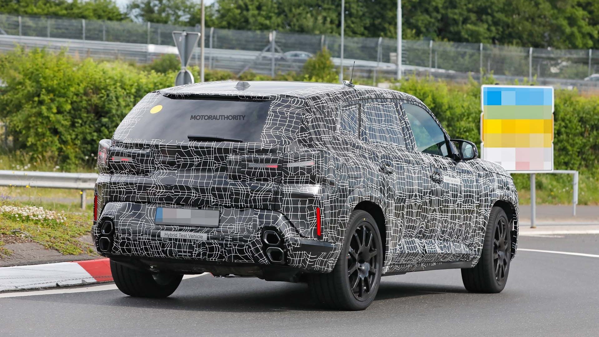 2023 BMW XM spy shots - Photo credit: S. Baldauf/SB-Medien