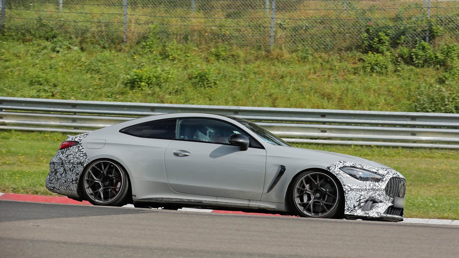 2025 Mercedes-Benz AMG CLE 63 S E Performance spy shots - Photo credit: Baldauf