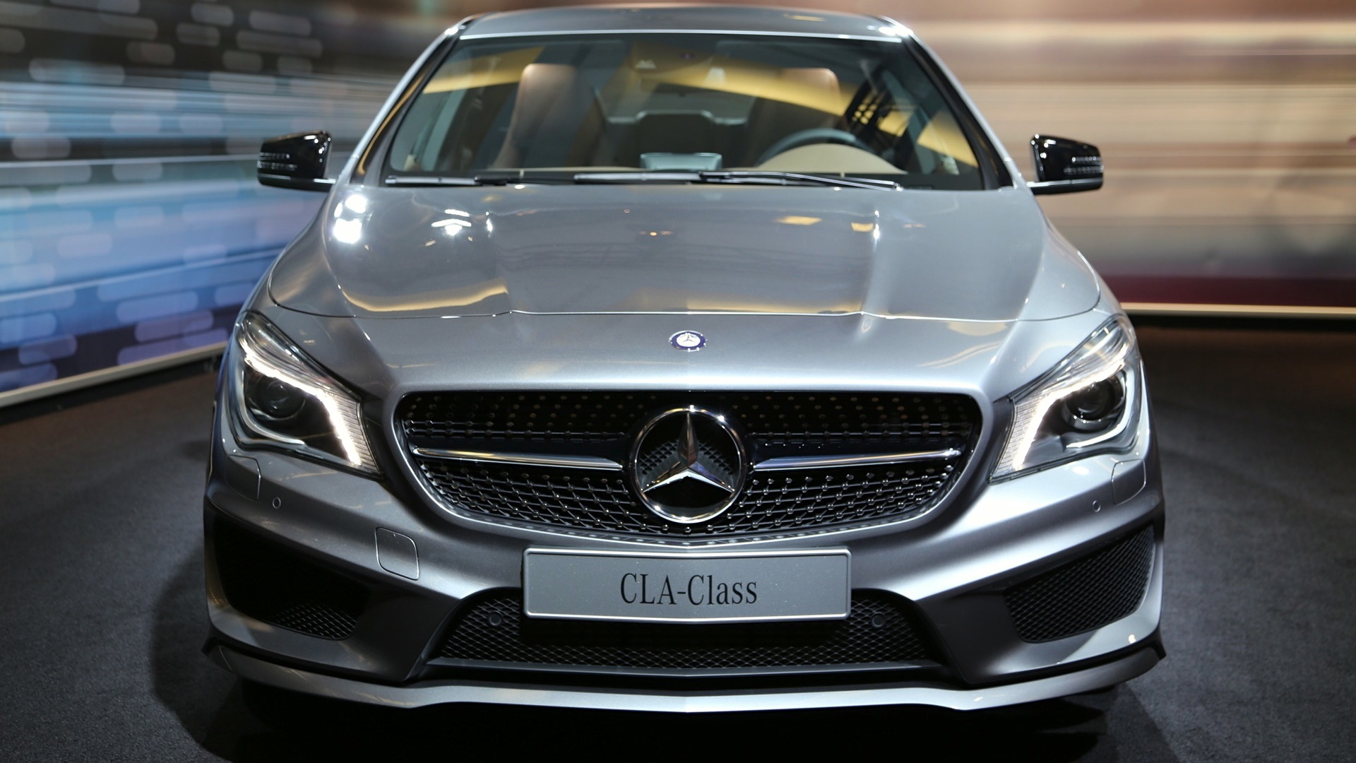 2014 Mercedes Benz CLA Video Preview